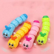 4x Plastic Caterpillar Wind Up