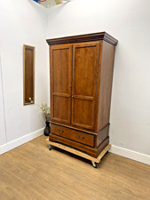 Louis Philippe Elegant