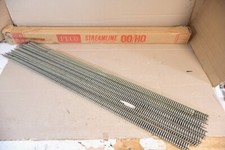 PECO SL-102B CODE 100 OO GAUGE 20 x CONCRETE SLEEPER FLEXI TRACK 914mm LONG 2om