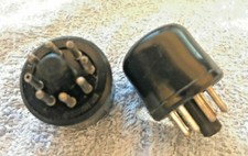 BULGIN OCTAL PLUGS  PAIR,  FOR LEAK /  RADFORD VALVE AMPLIFIER.