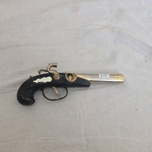 Flintlock pistol shaped - flintlock, pistol-shaped