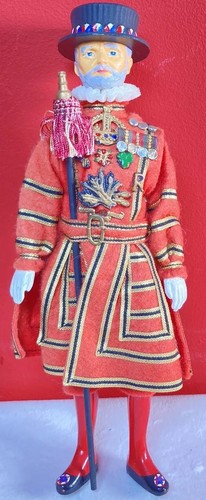 Peggy nisbet doll - peggy, yeoman