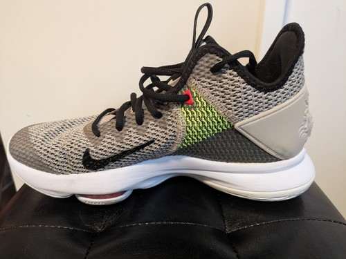 Nike lebron witness - nike, string