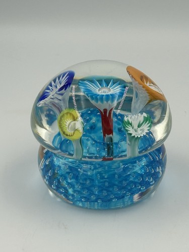 Art glass hand - glass,