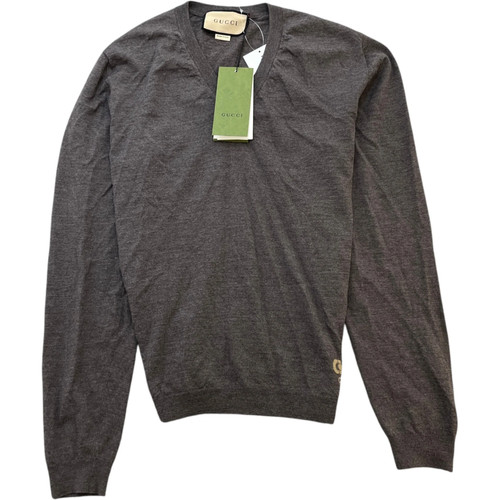 Gucci men neck logo - gucci, v
