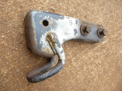 T25 rear bumper bracket - t3,