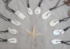 Necklaces white maori style - 10,