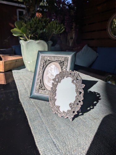 Vintage miniature photo frames - miniature,