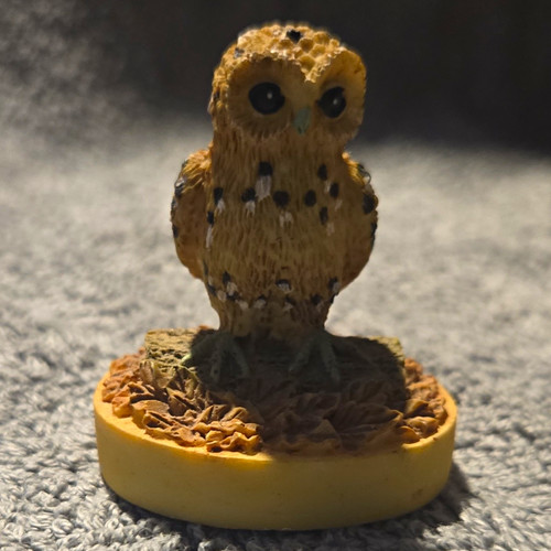 Tetley 1997 owl figurine - tetley,