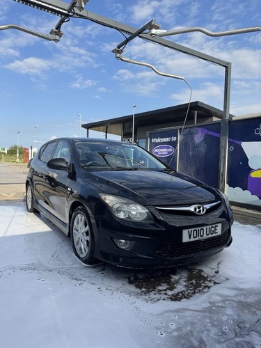 Hyundai i30 diesel - 1.6, manual