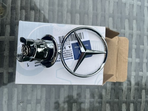 Mercedes benz bonnet - mercedes,