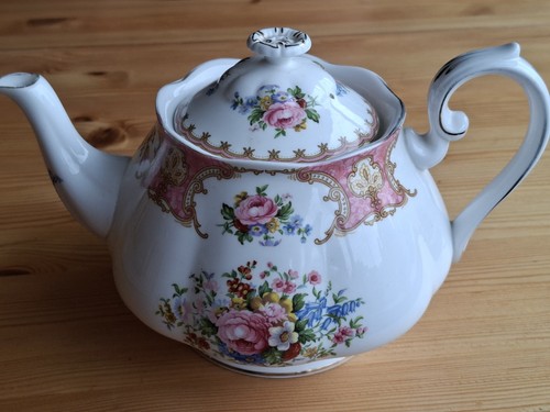 Royal albert lady - lady, carlyle