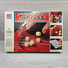 MB Games Yahtzee 1976 Vintage