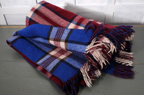 Thick vintage wool - thick, tartan
