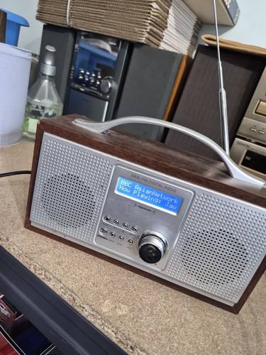 Red dab digital radio - dab, fm