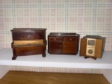 Vintage dolls house - vintage, miniatures