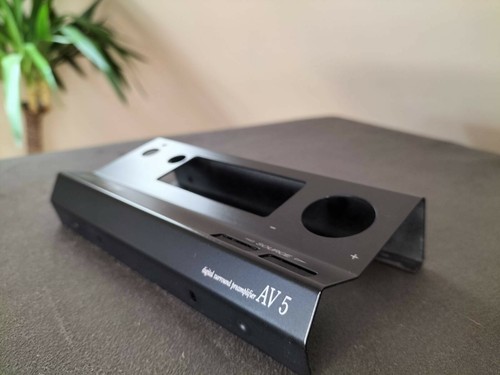 Cyrus av5 fascia - cyrus,