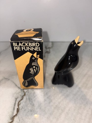 Vintage green blackbird - green,