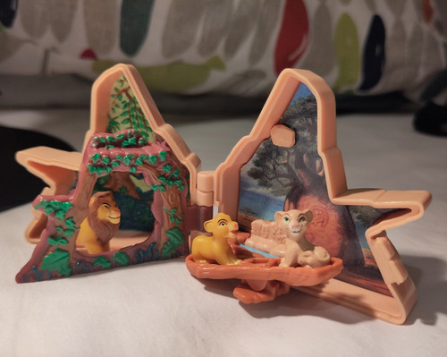 Polly pocket disney - disney, lion