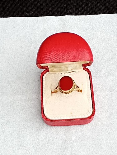 Carnelian 9ct gold signet - carnelian,