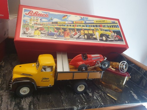 Schuco truck racing - truck,
