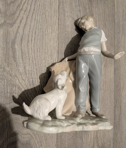 Nao porcelain boy with - nao, dog