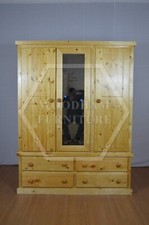 HANDMADE AYLESBURY SOLID PINE