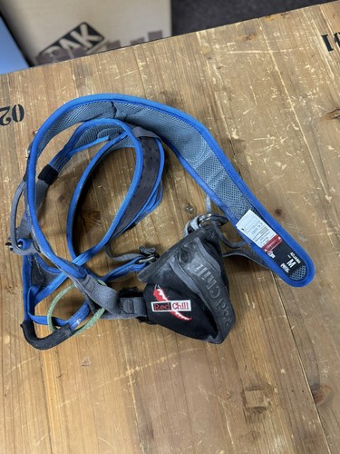 Petzl adjama climbing harness - petzl,