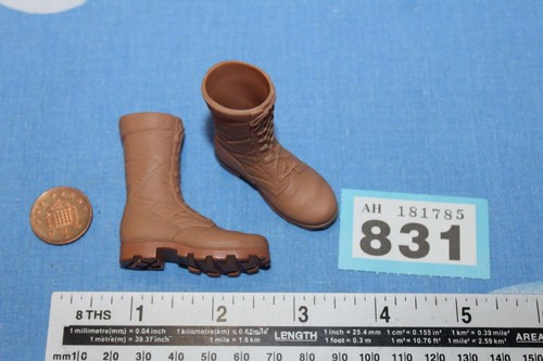Scale modern tan plastic - tan,