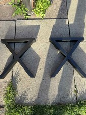 X-Shaped Metal Table Legs