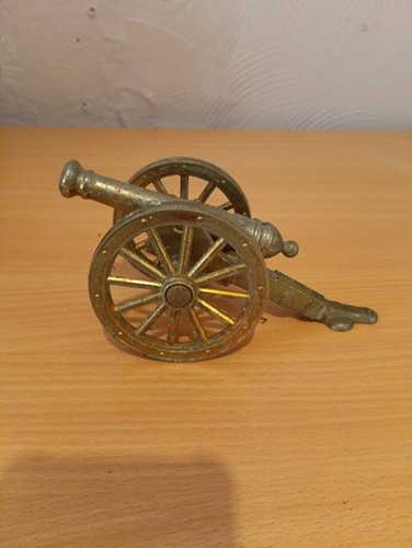 Civil war field - cannon, vintage