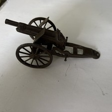 Britains Ltd Toy Field Gun /
