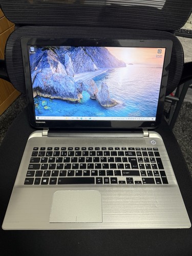 Toshiba satellite s50 - toshiba, i5