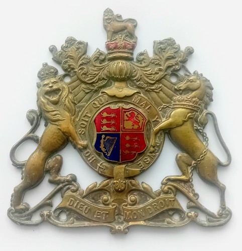 Leyland motors coat arms - leyland,
