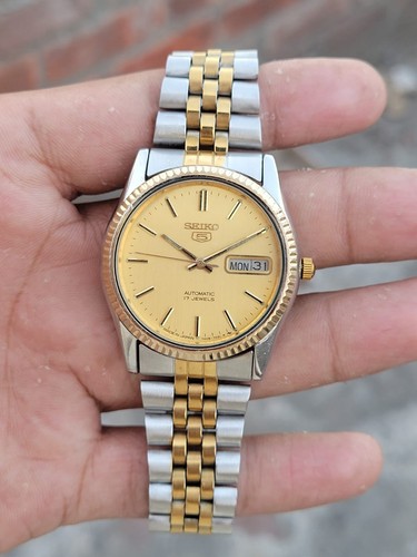 Seiko fluted bezel - fluted,