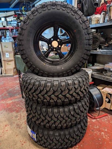 Td5 wheels tyres - &,