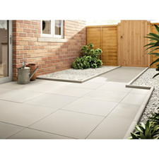 Richmond Smooth Natural Paving