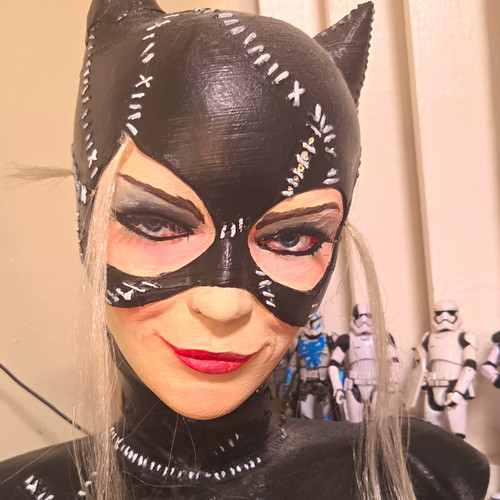 Catwoman life size bust - size,