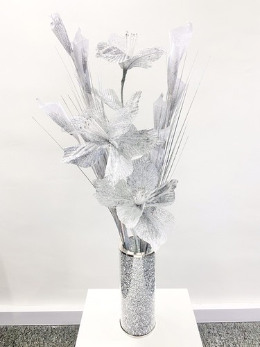 Crushed artificial bunch - crushed, of