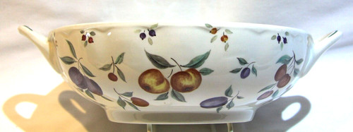 Pretty vintage tureen base - vintage,
