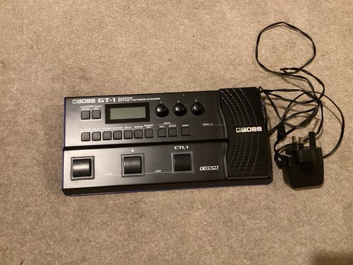 Boss multieffects amp - gt-1,