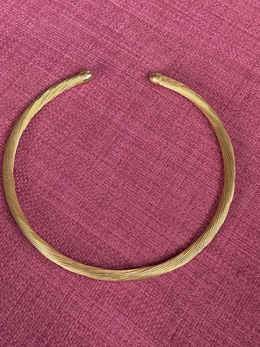 Vintage gold tone - tone, torque