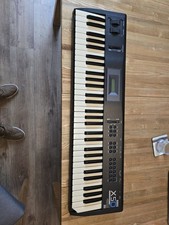 Korg X5D Synthesiser