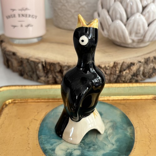 Vintage blackbird pie funnel - pie,