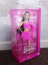 Barbie Deluxe Style Doll With