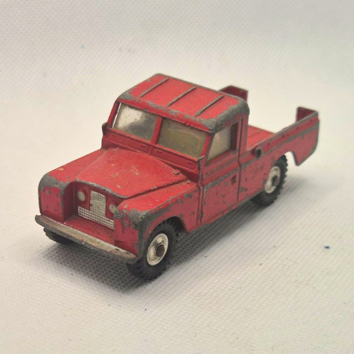 Corgi toys 100 land rover - toys,