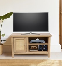 Small TV Stand, Oak Effect TV Cabinet with Storage Cupboard and Open Shelves