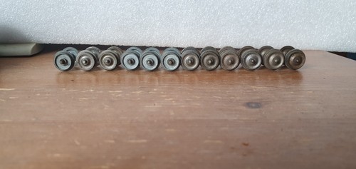 Hornby dublo coach wagon disk - coach,