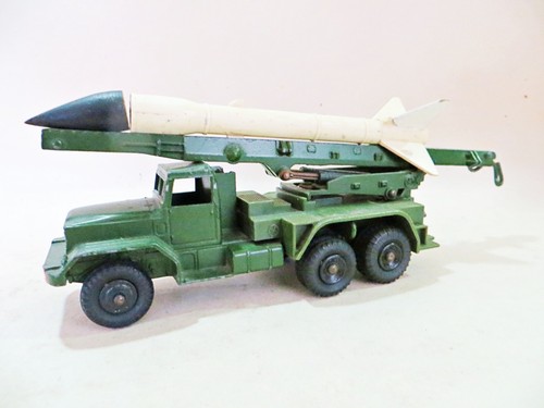 Dinky 665 army military - 665, honest