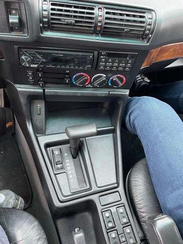 Bmw e34 style shifter - style,